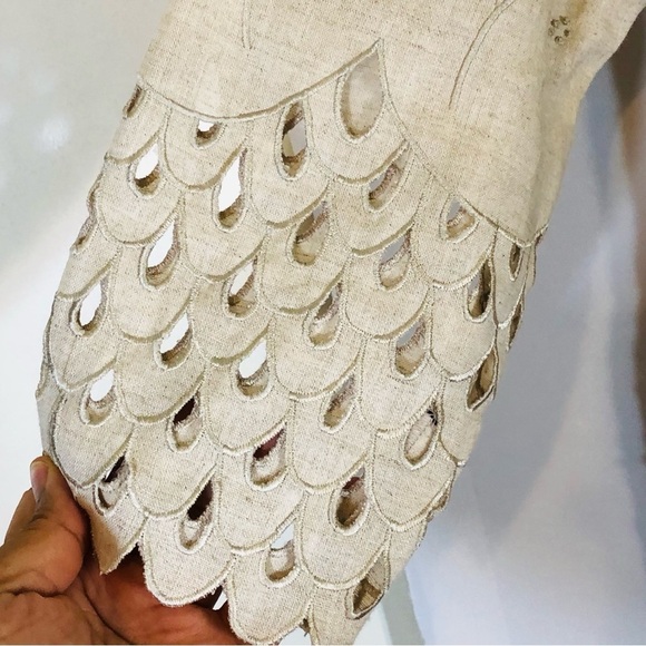 J Song Collection Tunic Top Women’s Size 18 100% Linen Tan Khaki Embroidered - Picture 9 of 14